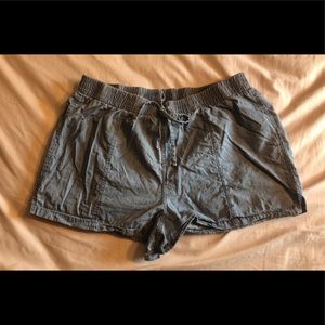 Cotton On Shorts, Size M